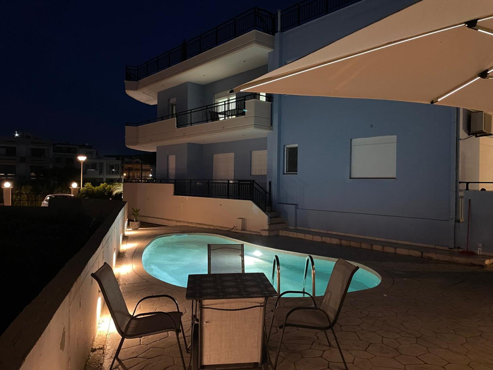 White&Blue Luxury Suites Ialysos  Buitenkant foto
